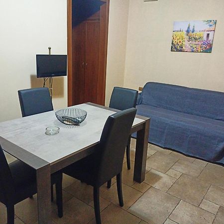 B&B Di Angela Scotellaro Palmariggi Екстер'єр фото