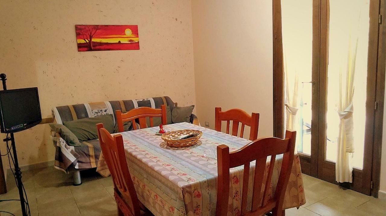 B&B Di Angela Scotellaro Palmariggi Екстер'єр фото